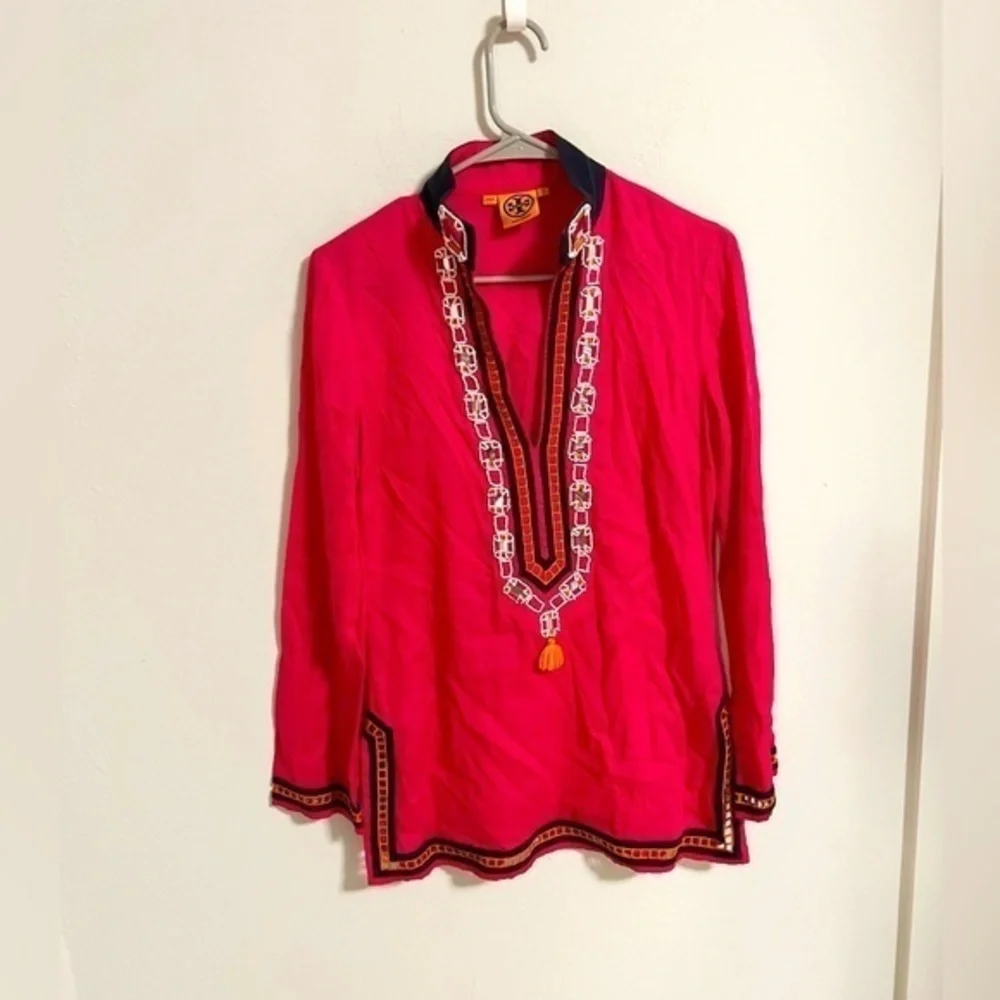 TORY BURCH  EMBROIDERED  TUNIC TOP SIZE 2